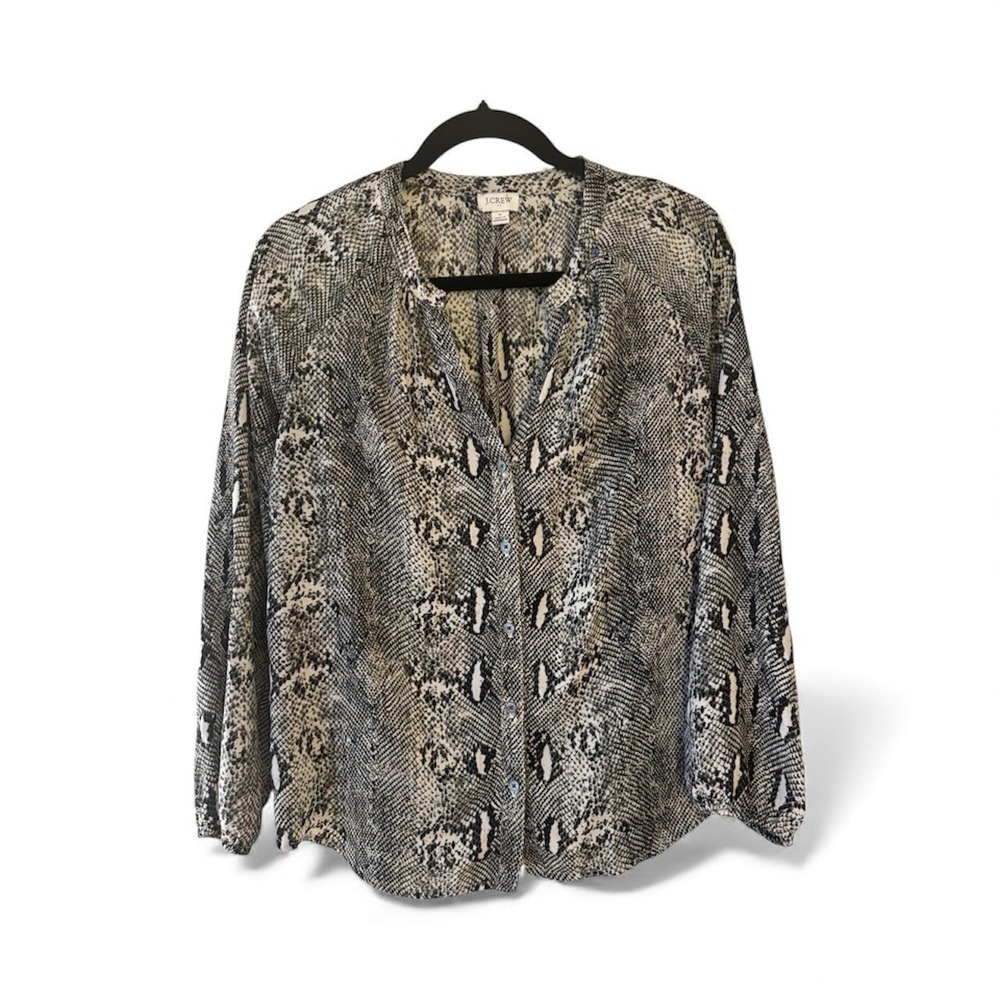 J Crew Womens V-Neck Button Up Top Black White Snakeskin Print Blouse Size Small
